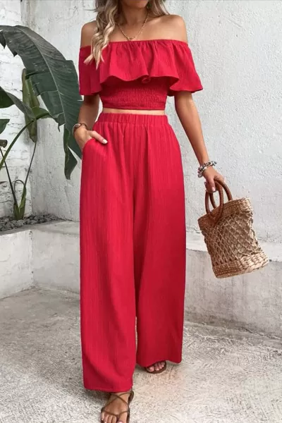 Kırmızı Fırfır Detaylı Madonna Yaka Kadın Alt Üst Takım