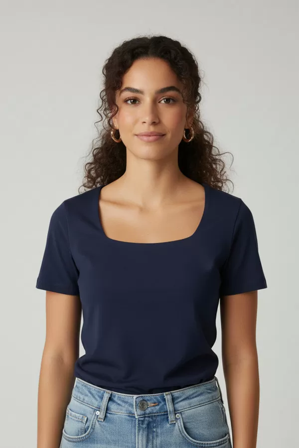 Kısa Kollu Kare Yaka Lacivert Modal Kadın Tişört