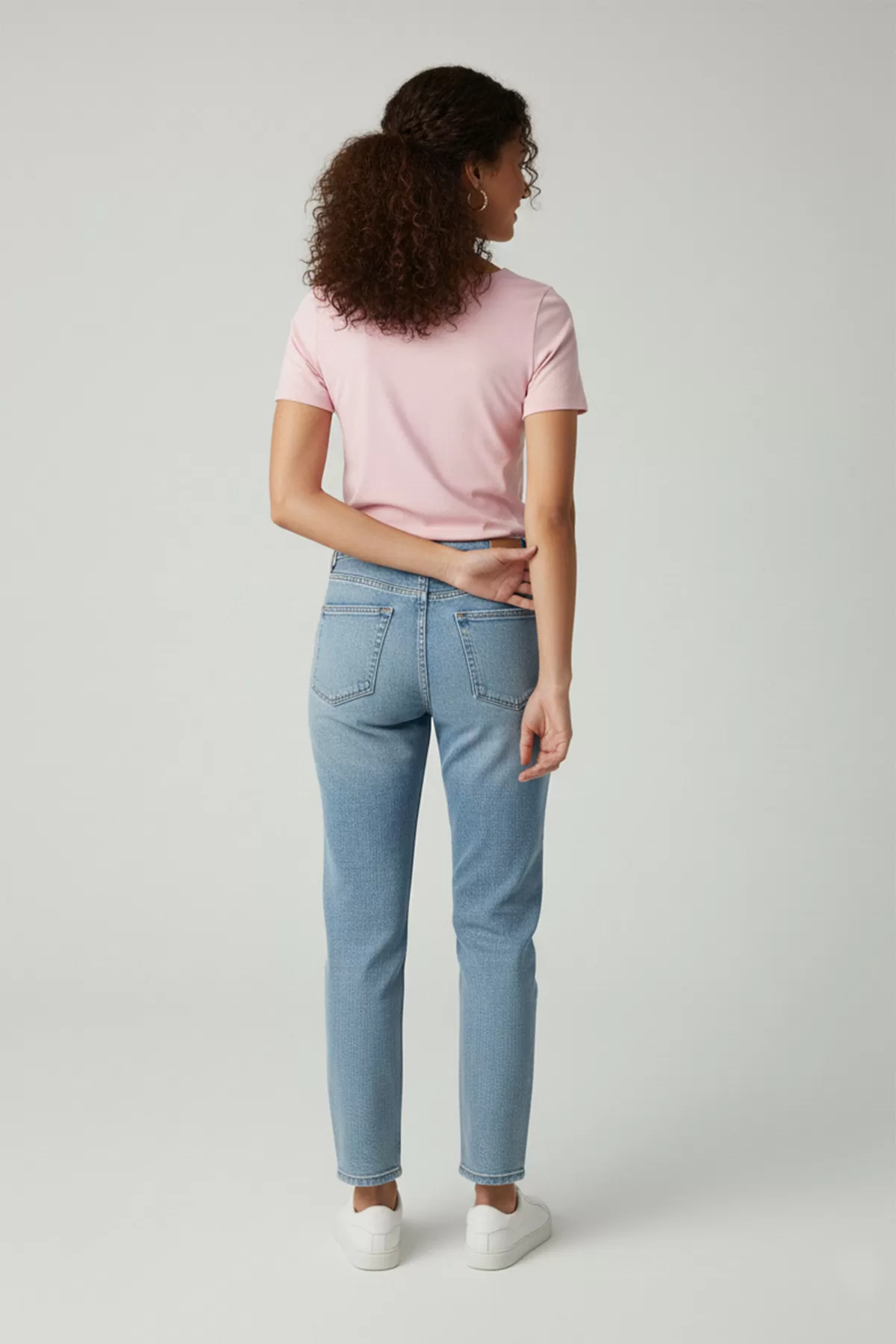 Kısa Kollu Kare Yaka Pembe Modal Kadın Tişört