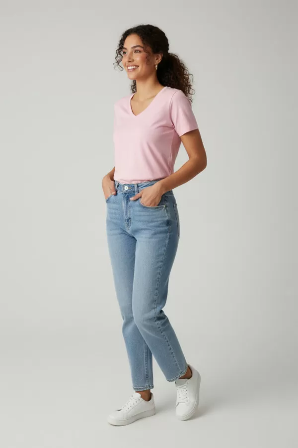 Kısa Kollu V Yaka Pembe Kadın Tişört