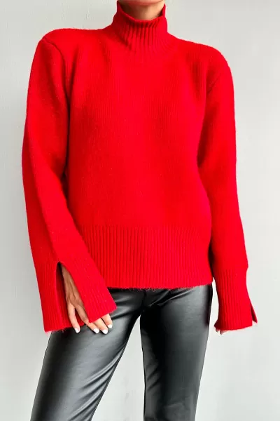 Kolları Yırtmaçlı Balıkçı Yaka Kırmızı Triko Kadın Kazak