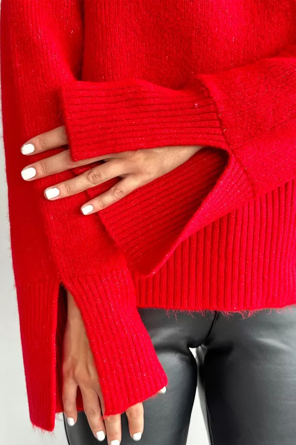 Kolları Yırtmaçlı Balıkçı Yaka Kırmızı Triko Kadın Kazak