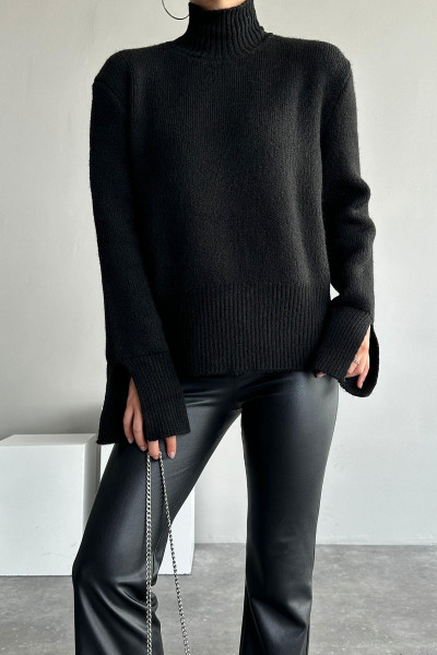 Kolları Yırtmaçlı Balıkçı Yaka Siyah Triko Kadın Kazak