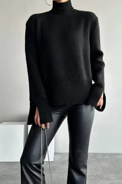 Kolları Yırtmaçlı Balıkçı Yaka Siyah Triko Kadın Kazak