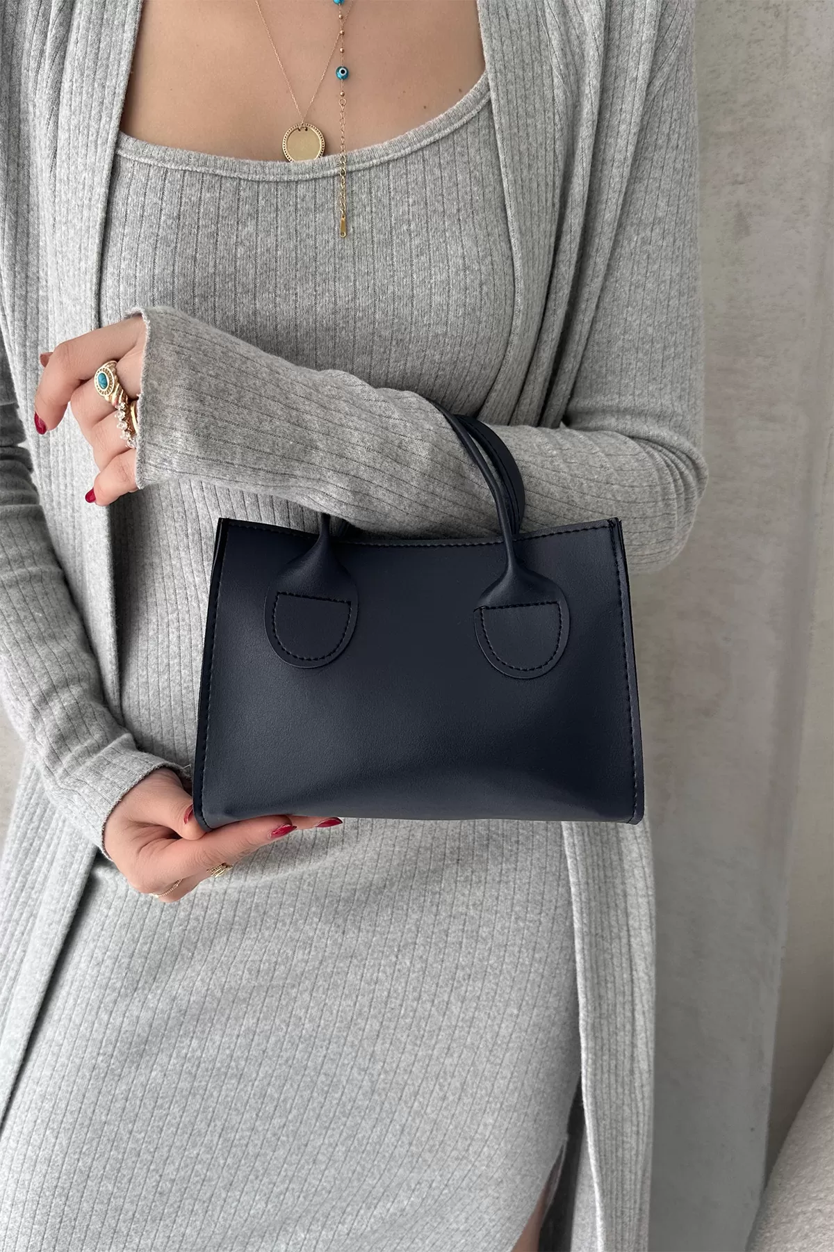 Koyu Lacivert Suni Deri Kadın Omuz Çantası