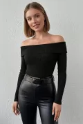 Madonna Yaka Siyah Kaşkorse Bluz