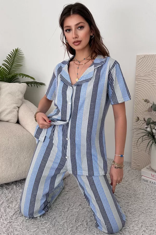 Mavi Beyaz Pamuklu Kadın Pijama Takımı