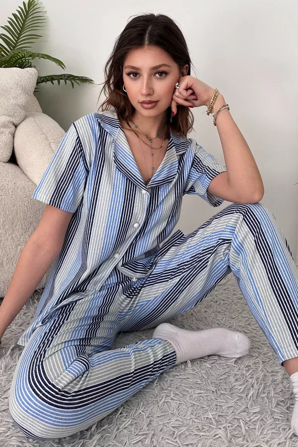 Mavi Beyaz Pamuklu Kadın Pijama Takımı