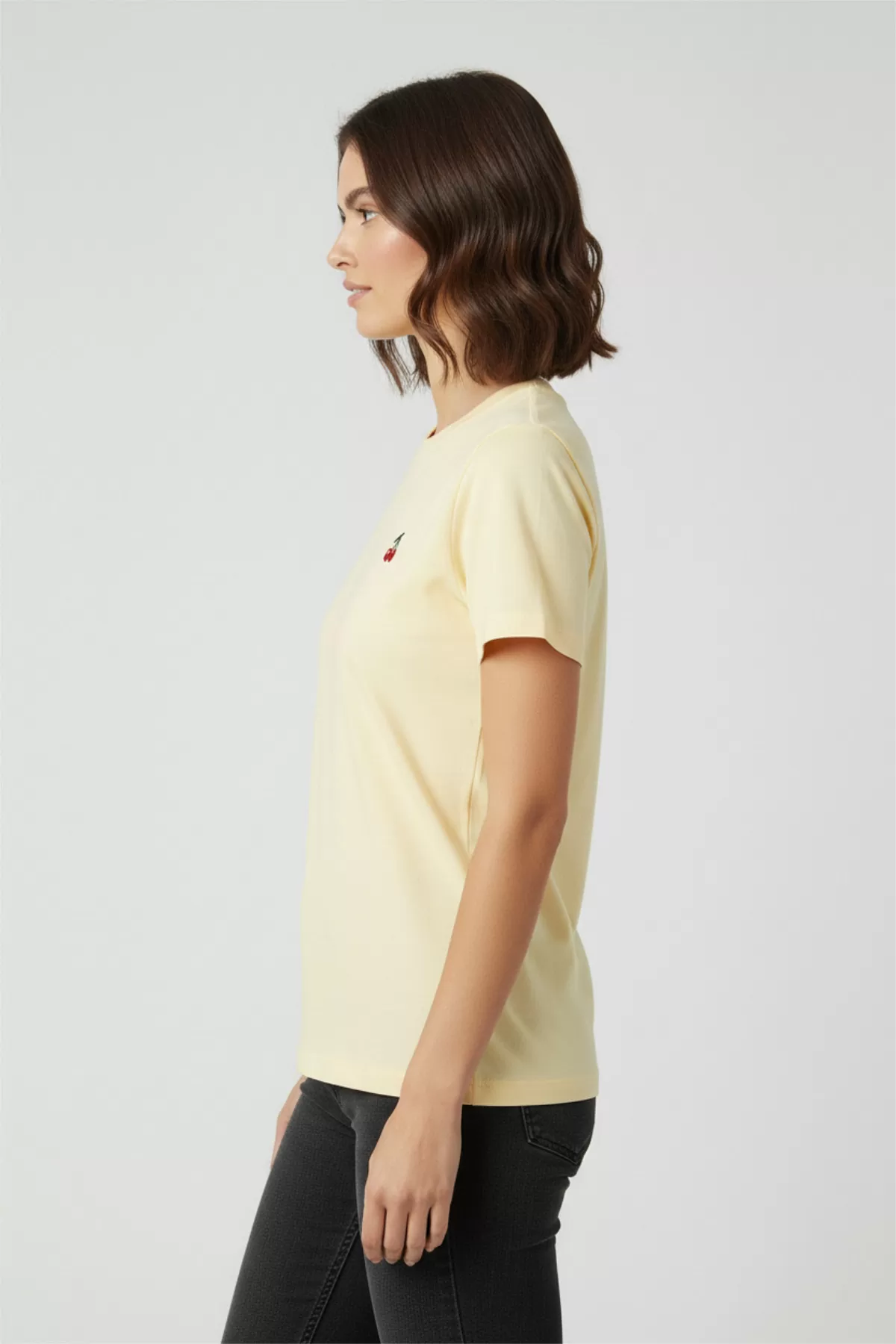 Nakışlı Sarı Pamuklu Kadın Tişört