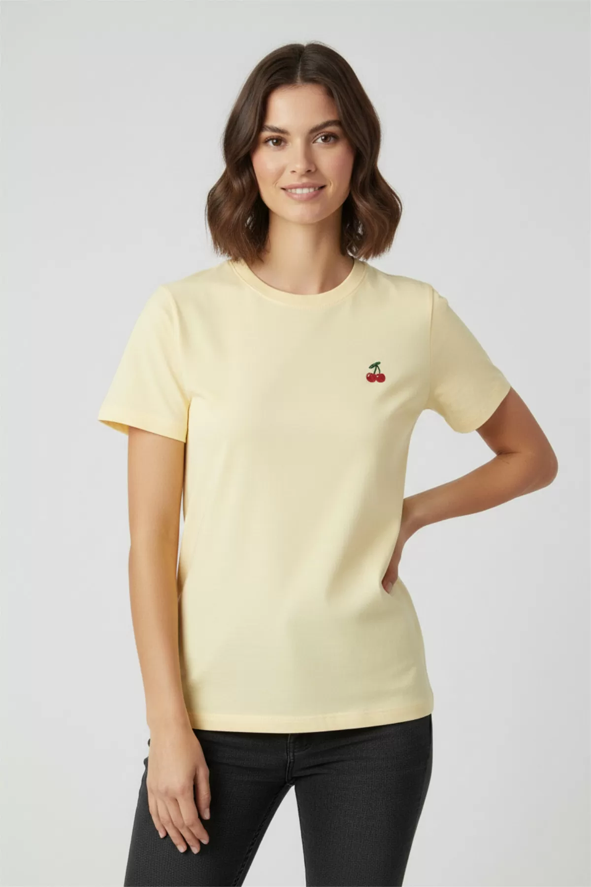 Nakışlı Sarı Pamuklu Kadın Tişört