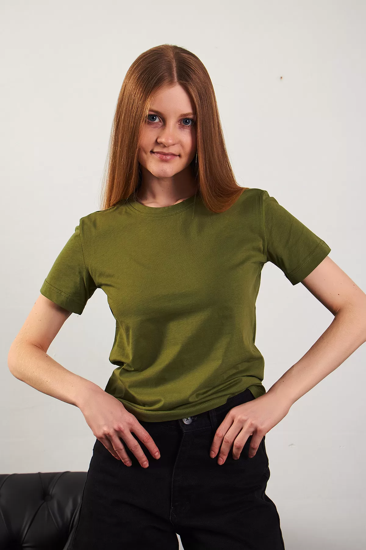 Nefti Yeşil Pamuklu Bisiklet Yaka Basic Kadın Tişört