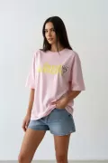 Pembe Pamuklu Baskılı Oversize Kadın Tişört