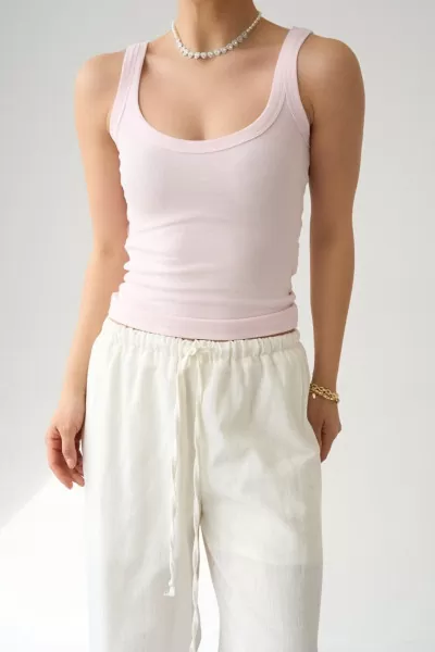 Pembe Pamuklu Kadın Atlet