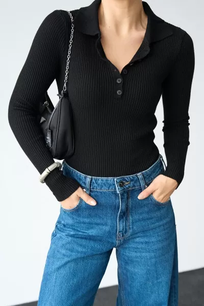 Polo Yaka 6 Düğmeli Siyah Triko Kadın Kazak