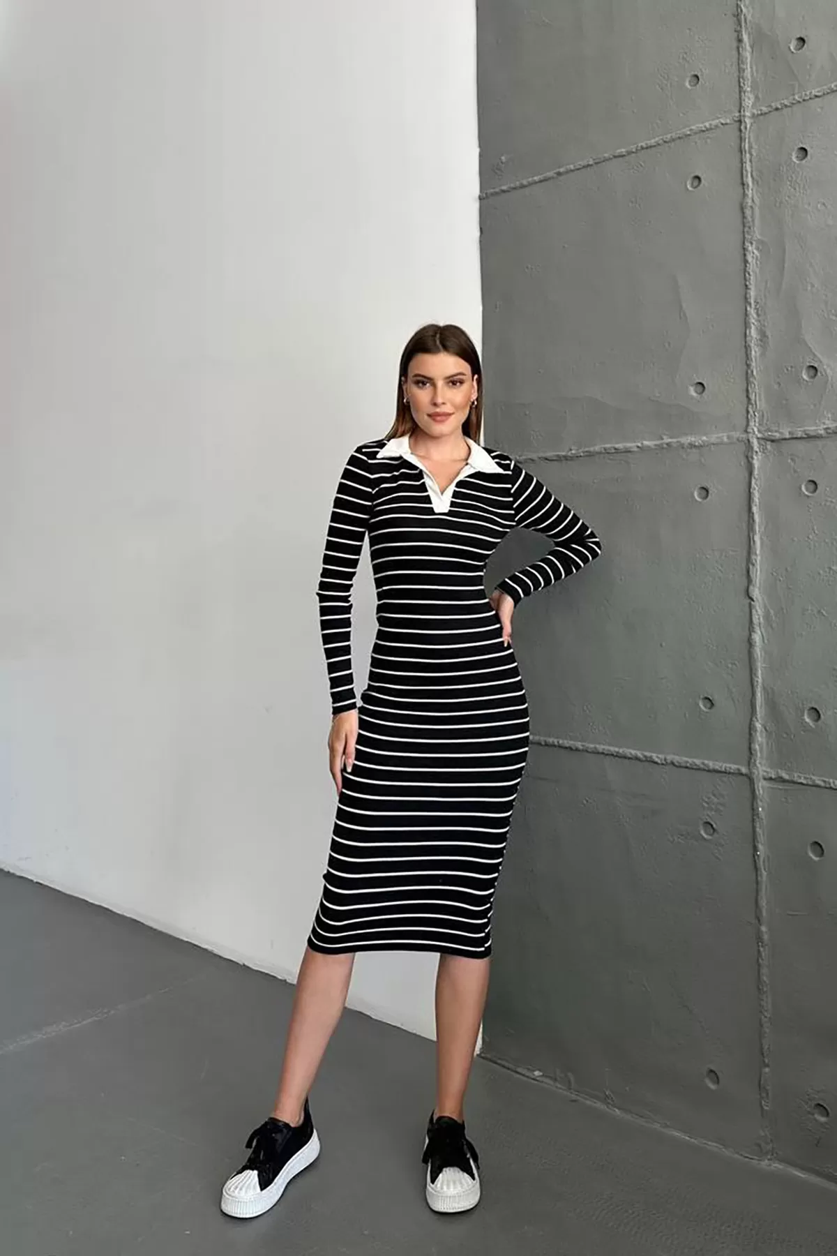 Polo Yaka Siyah Beyaz Çizgili Kaşkorse Midi Elbise