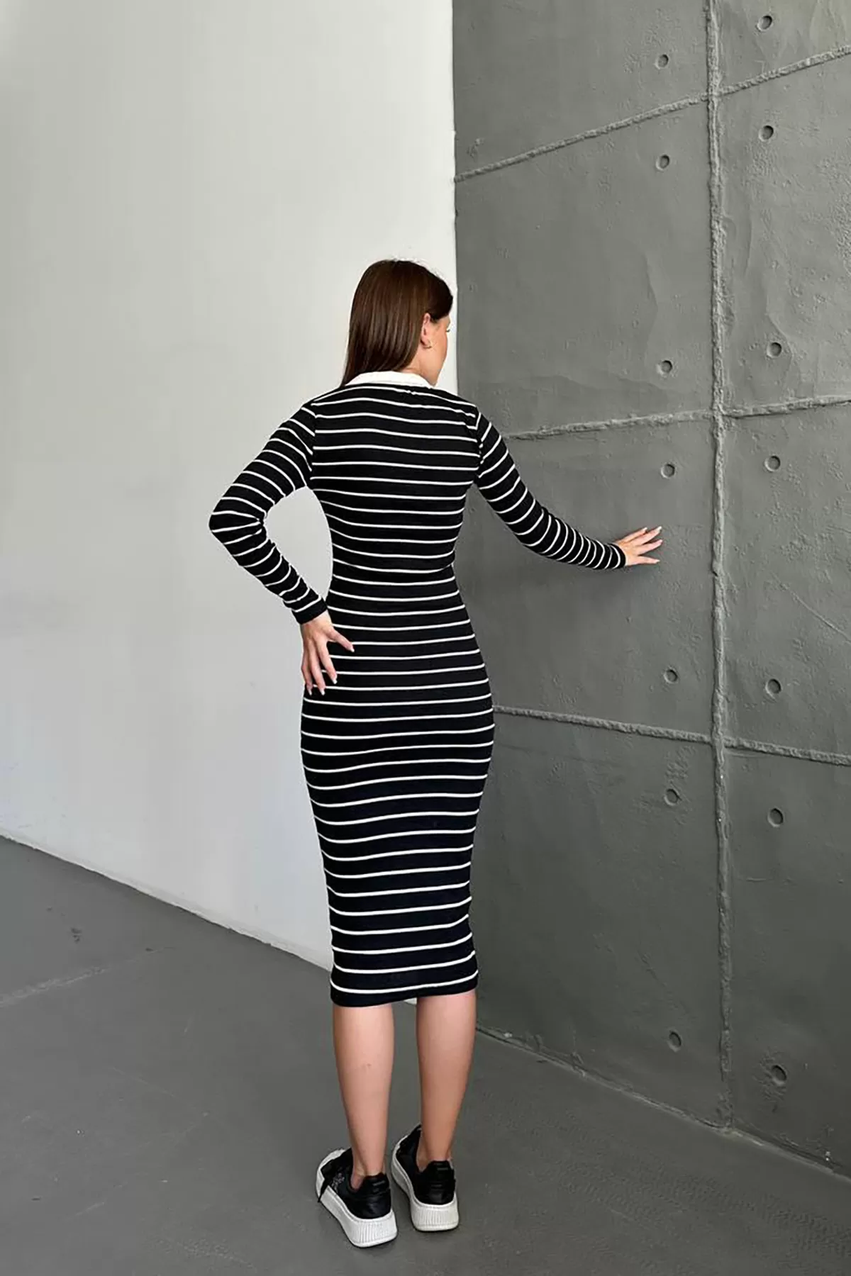 Polo Yaka Siyah Beyaz Çizgili Kaşkorse Midi Elbise