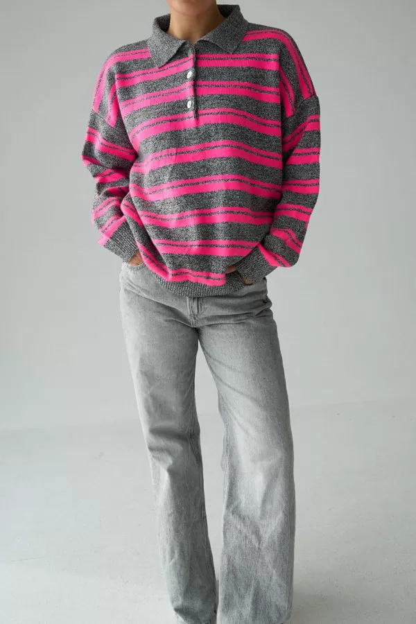 Polo Yaka Siyah Neon Pembe Çizgili Triko Kadın Kazak