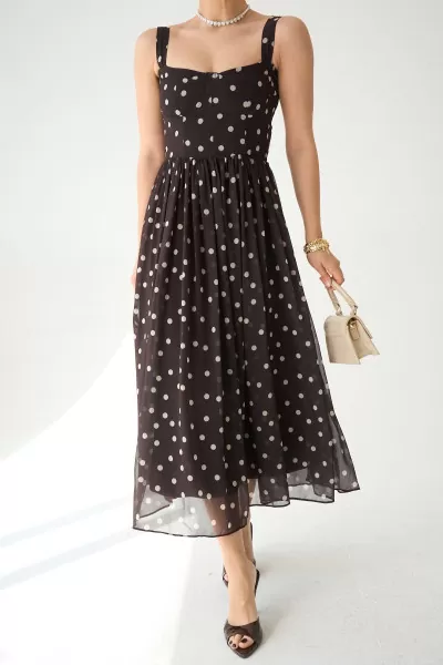 Puanlı Kahverengi Uzun Şifon Elbise