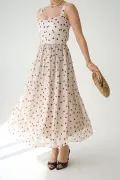Puanlı Krem Uzun Şifon Elbise