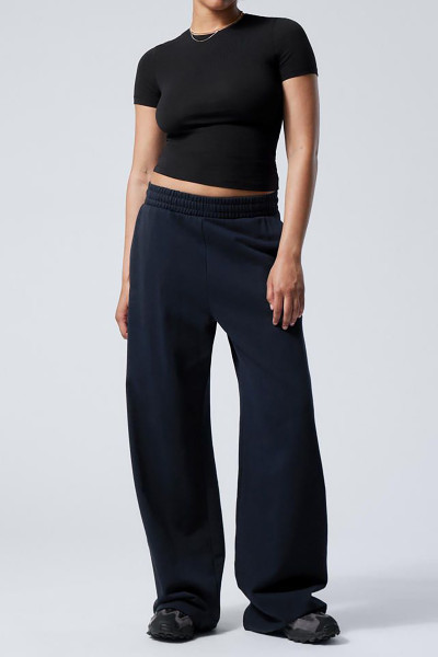 Rahat Kesim Koyu Lacivert Kadın Eşofman Altı