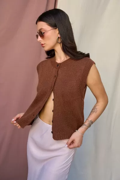 Retro Düğmeli Kahverengi Triko Yelek Bluz