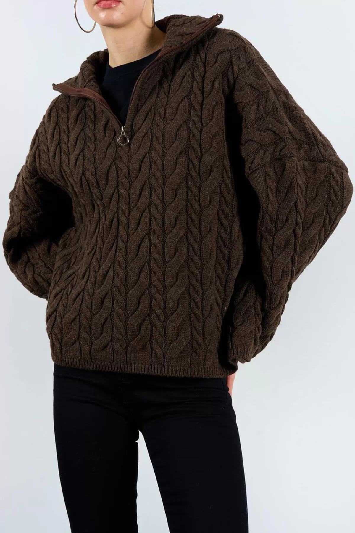 Saç Örgülü Fermuarlı Kahverengi Triko Kadın Kazak