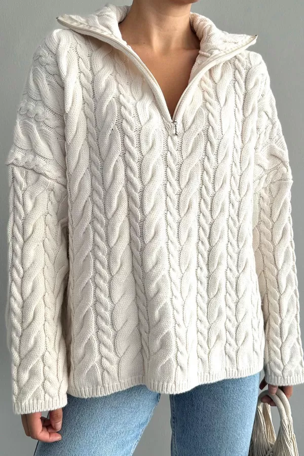 Saç Örgülü Fermuarlı Krem Triko Kadın Kazak