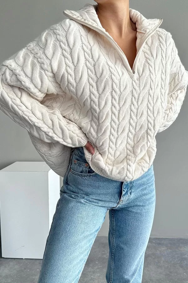 Saç Örgülü Fermuarlı Krem Triko Kadın Kazak