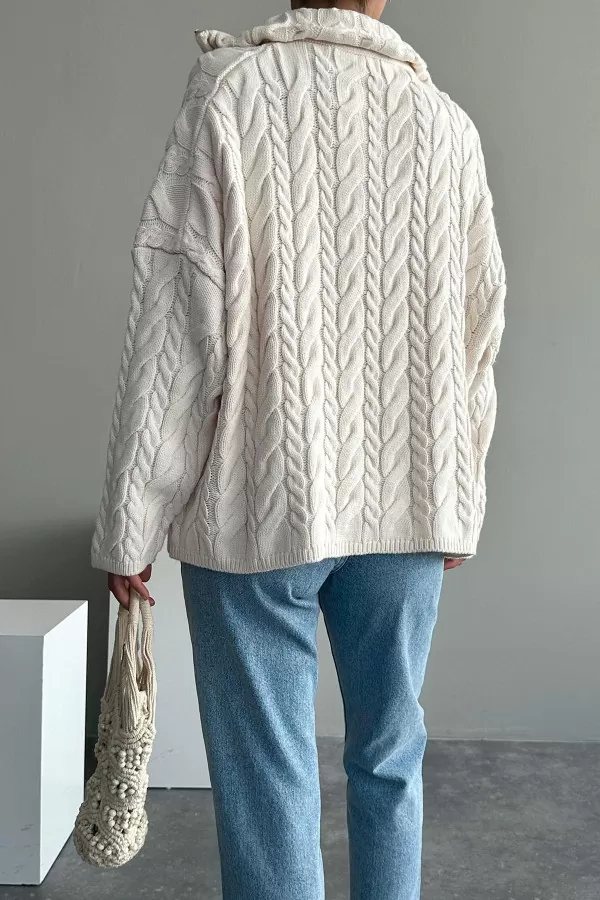 Saç Örgülü Fermuarlı Krem Triko Kadın Kazak