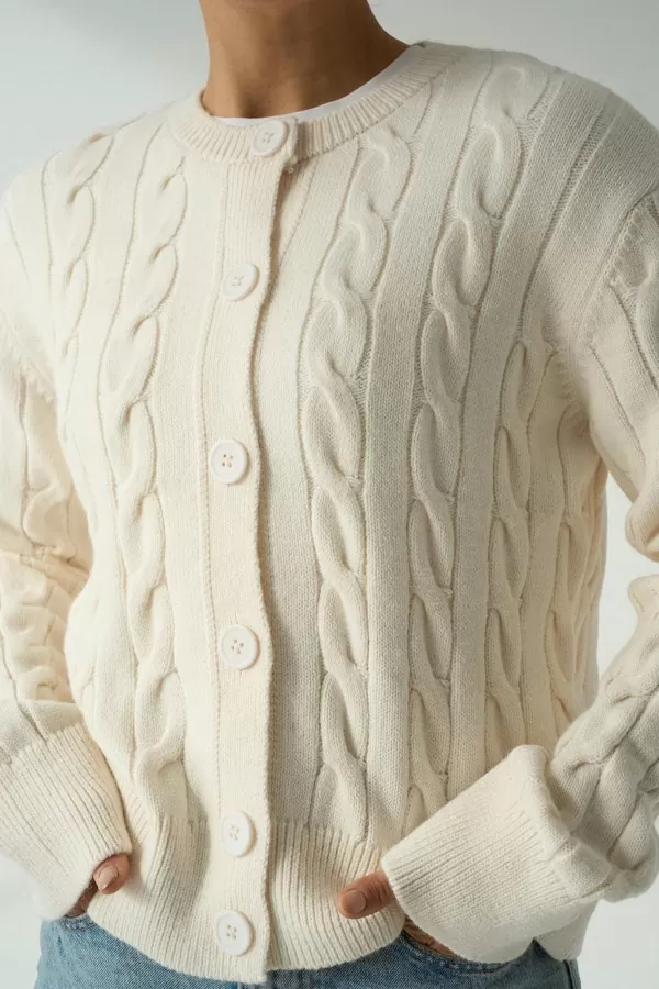 Saç Örgülü Krem Triko Kadın Hırka