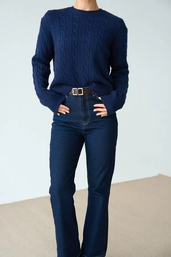 Saç Örgülü Lacivert Pamuklu Kadın Kazak