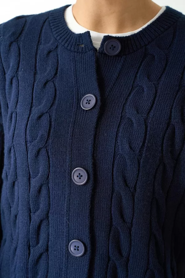 Saç Örgülü Lacivert Triko Kadın Hırka