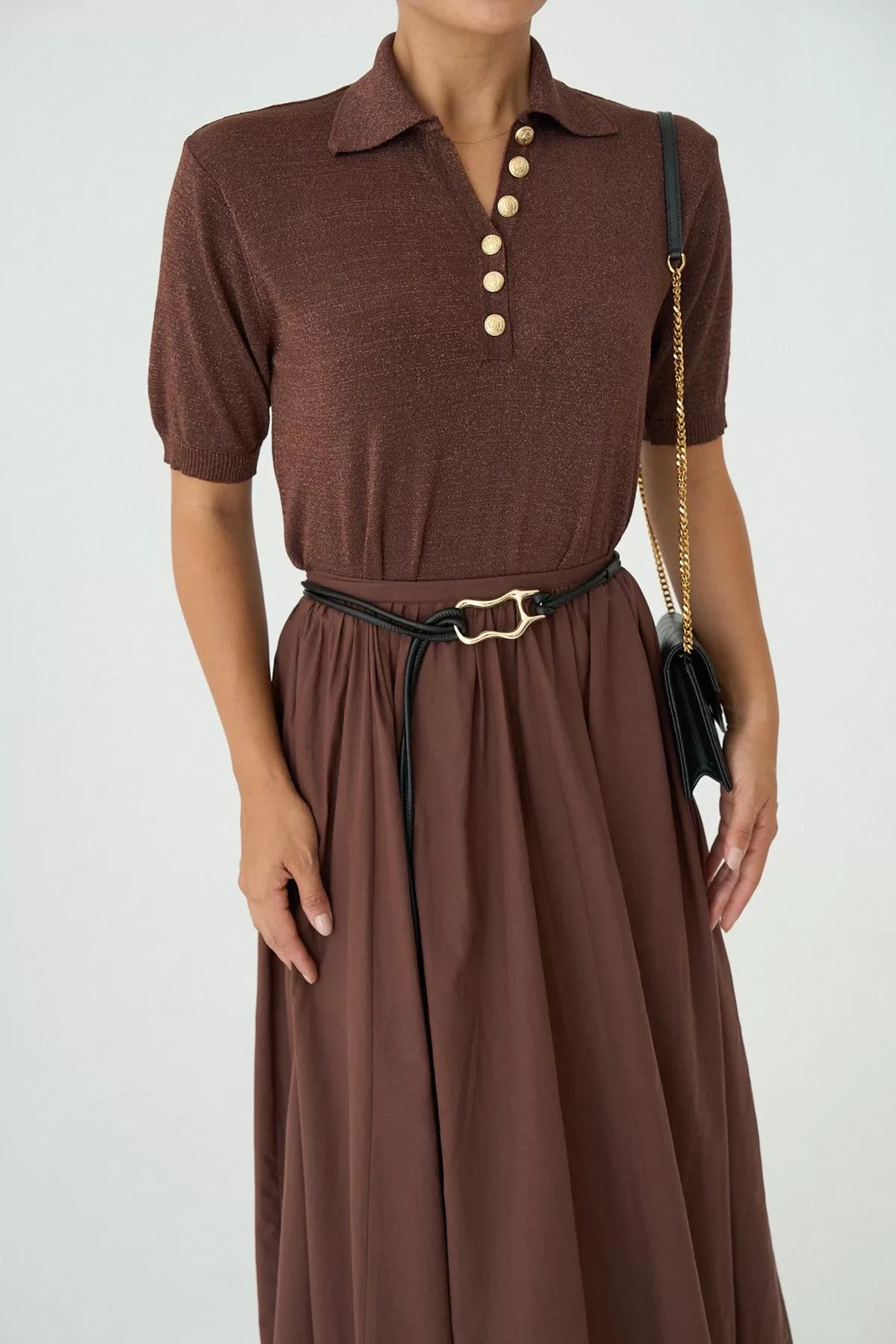 Simli Kahverengi Triko Polo Yaka Kadın Bluz