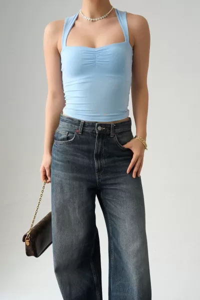 Sırt Detaylı Öpücük Yaka Bebe Mavi Bluz