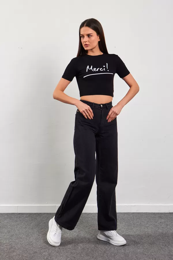 Siyah Beyaz Crop Top Tişört