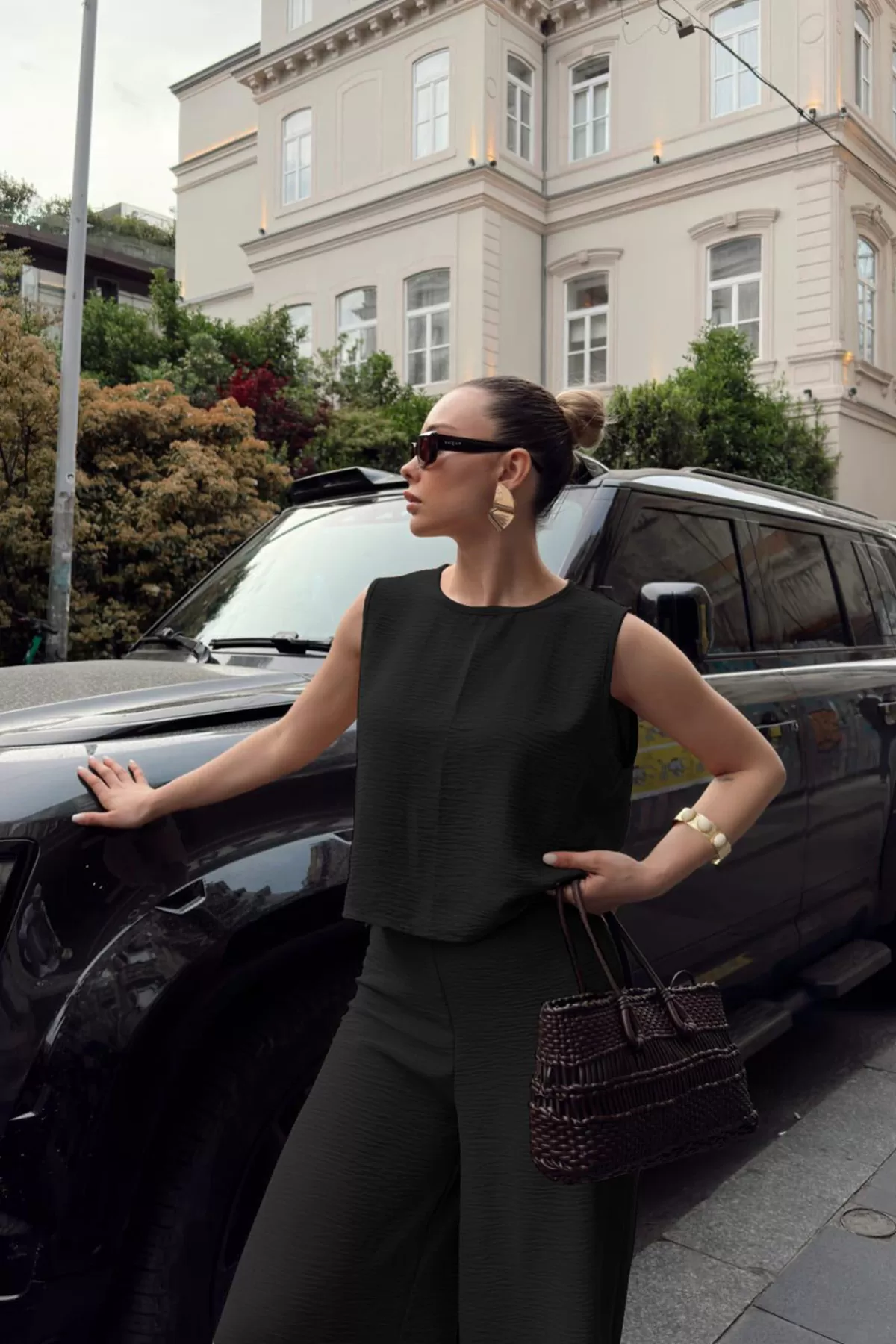 Siyah Bluz Geniş Paça Pantolon Alt Üst Takım