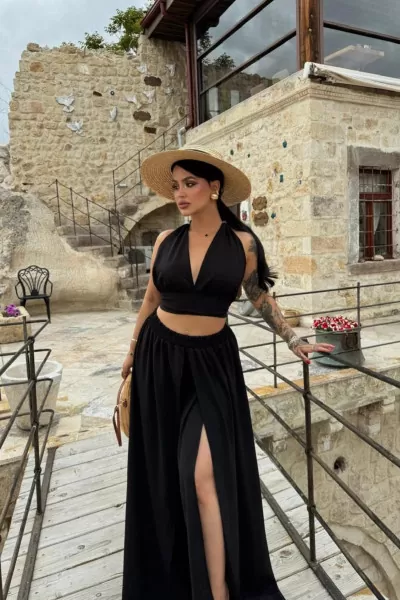 Siyah Büstiyer Yırtmaçlı Pantolon Alt Üst Takım