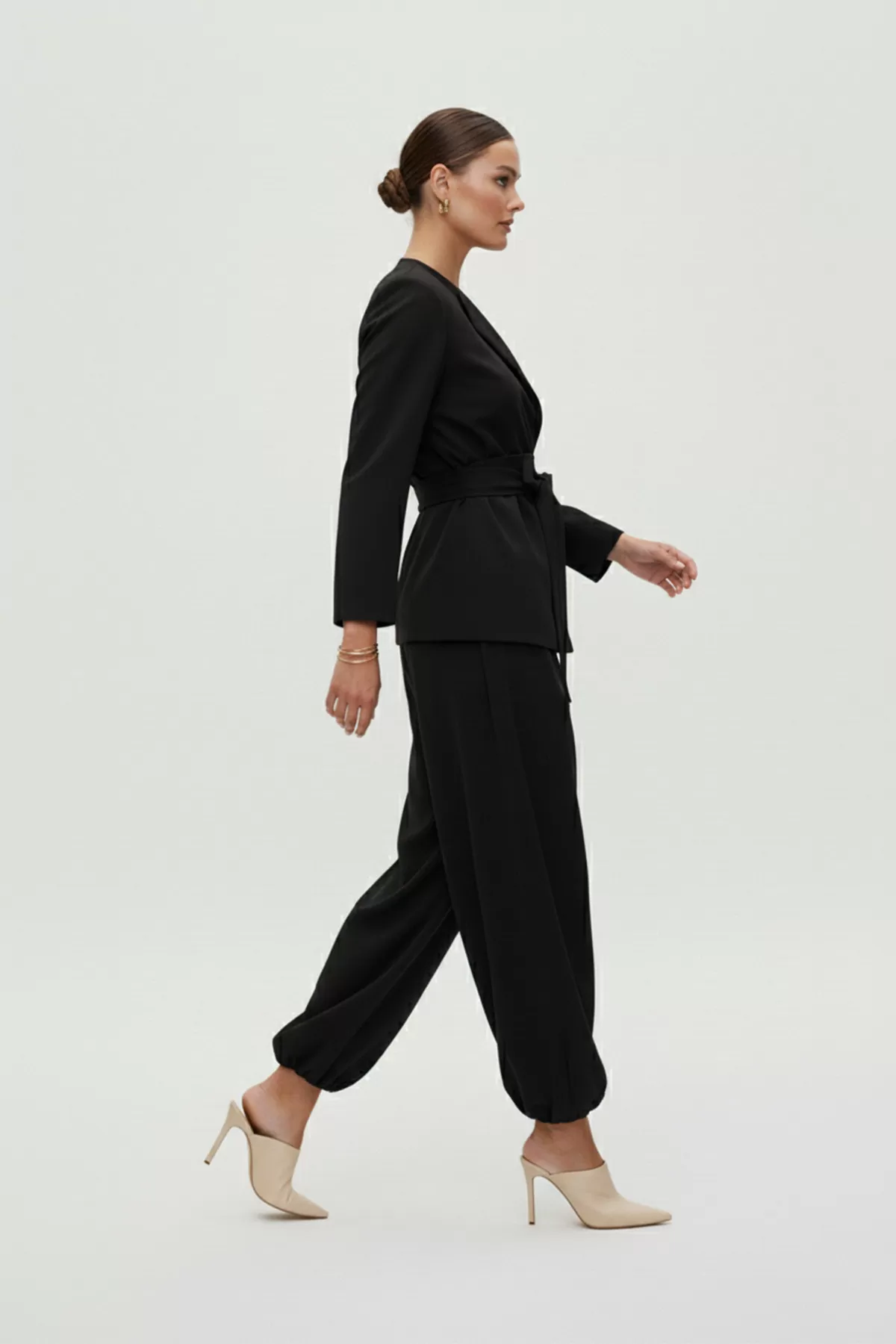 Siyah Ceket Bluz Şalvar Pantolon Alt Üst Takım