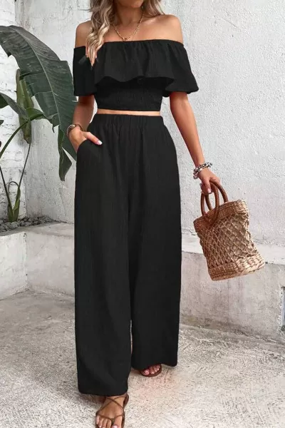 Siyah Fırfır Detaylı Madonna Yaka Kadın Alt Üst Takım