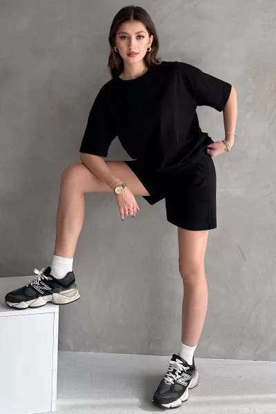 Siyah Pamuklu Oversize Tişört Şort Kadın İkili Takım