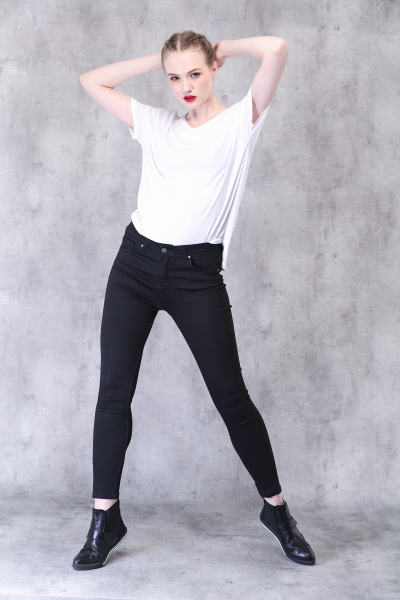 Siyah Slim Fit Kadın Jeans