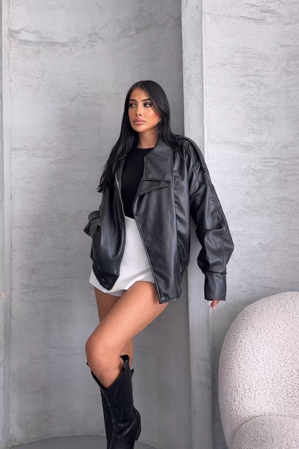 Siyah Suni Deri Kadın Ceket