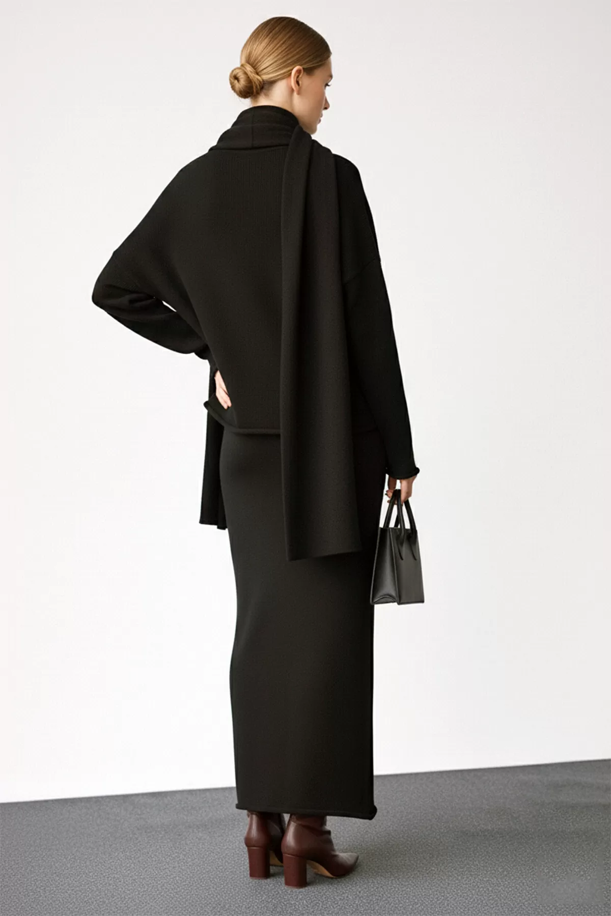 Siyah Triko Kazak Etek Şal Atkı Üçlü Takım