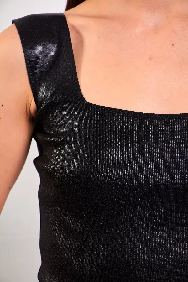 Siyah Varaklı Fitilli Kadın Atlet