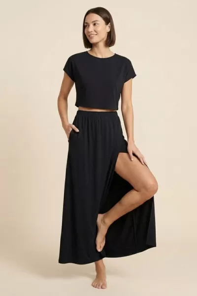 Siyah Viskon Crop Bluz Etek İkili Takım