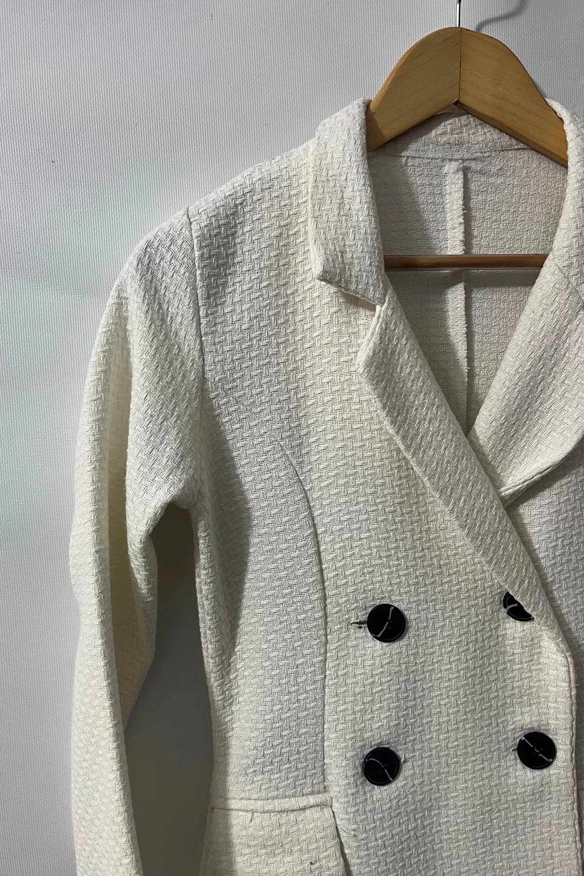 Şortlu Beyaz Kruvaze Kadın Ceket