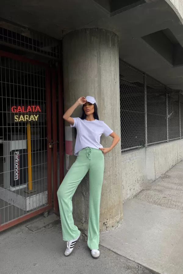 Su Yeşili Kaşkorse Kadın Pantolon