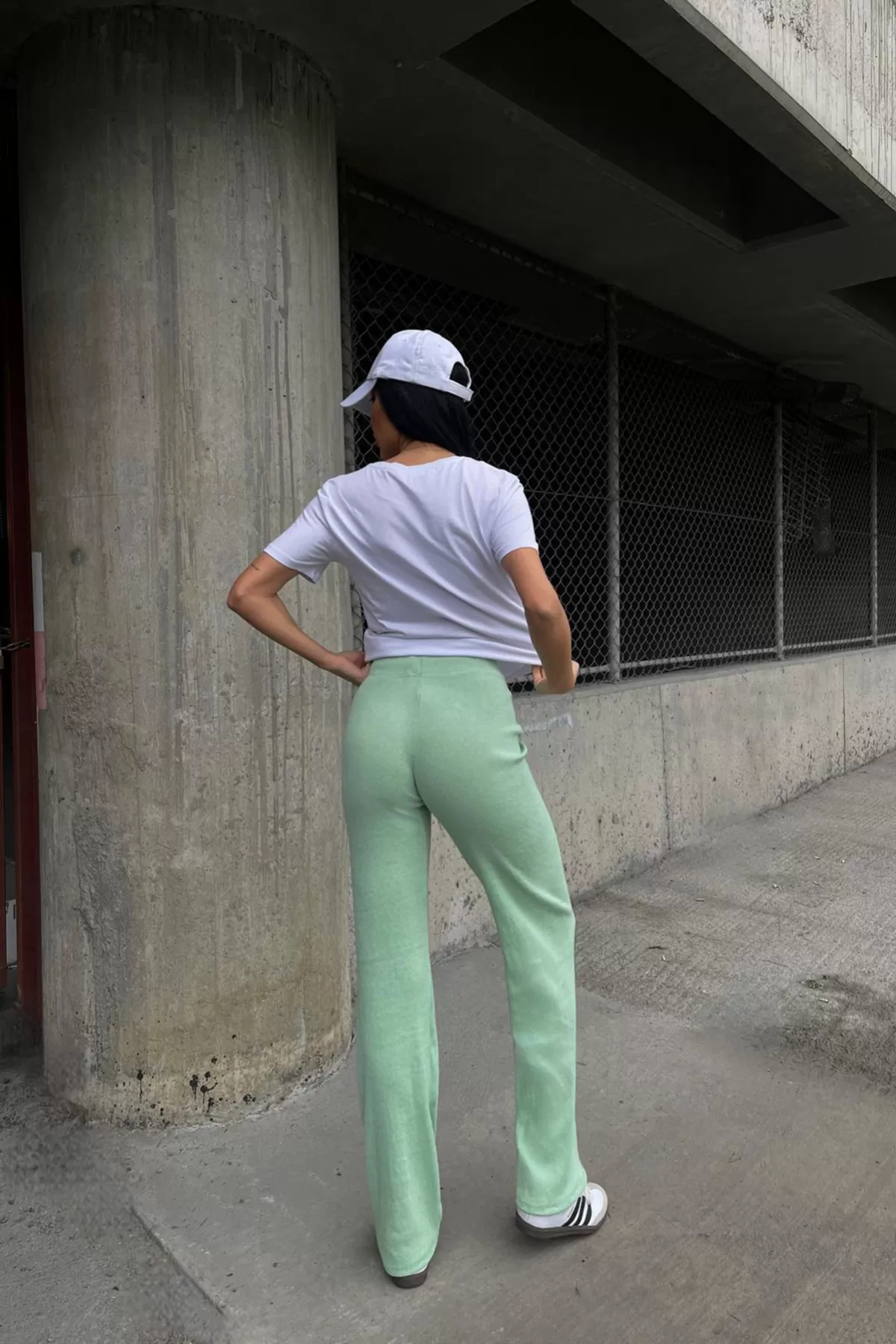 Su Yeşili Kaşkorse Kadın Pantolon