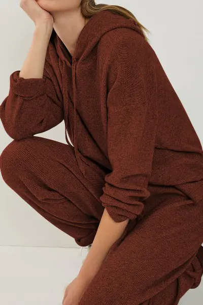 Tarçın Rengi Kaşkorse Kadın Eşofman Takımı