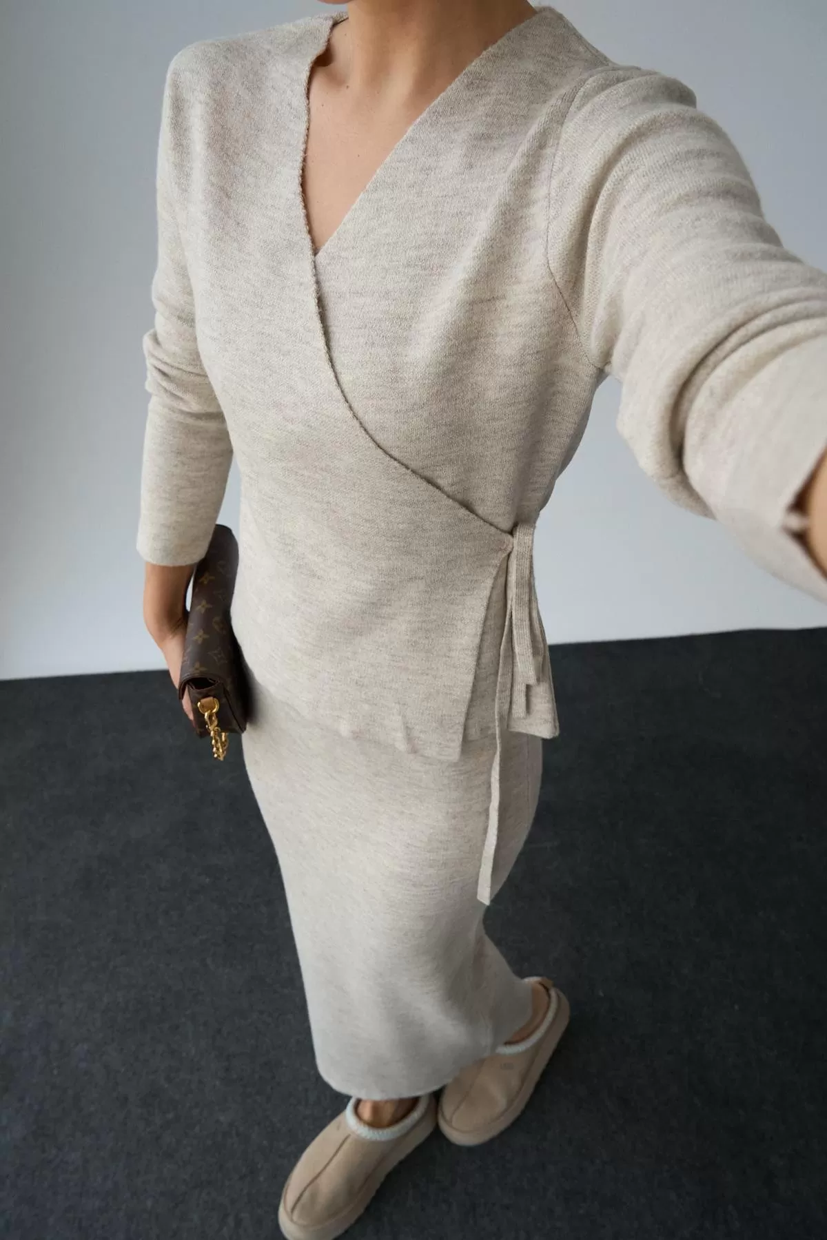 Taş Rengi Kruvaze Yandan Bağlamalı Etekli Takım